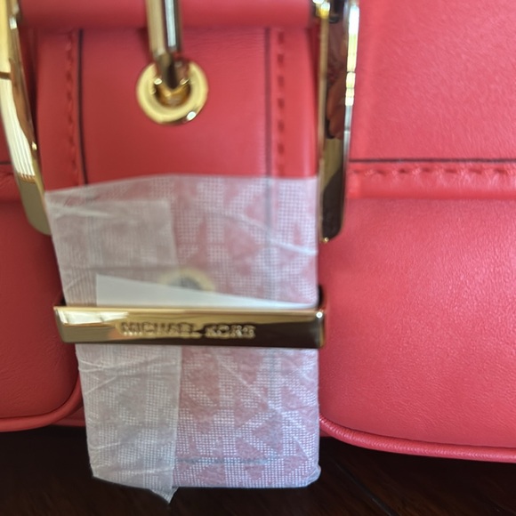 NWT Michael Kors Colby bag w/wallet in spiced coral - Picture 4 of 5